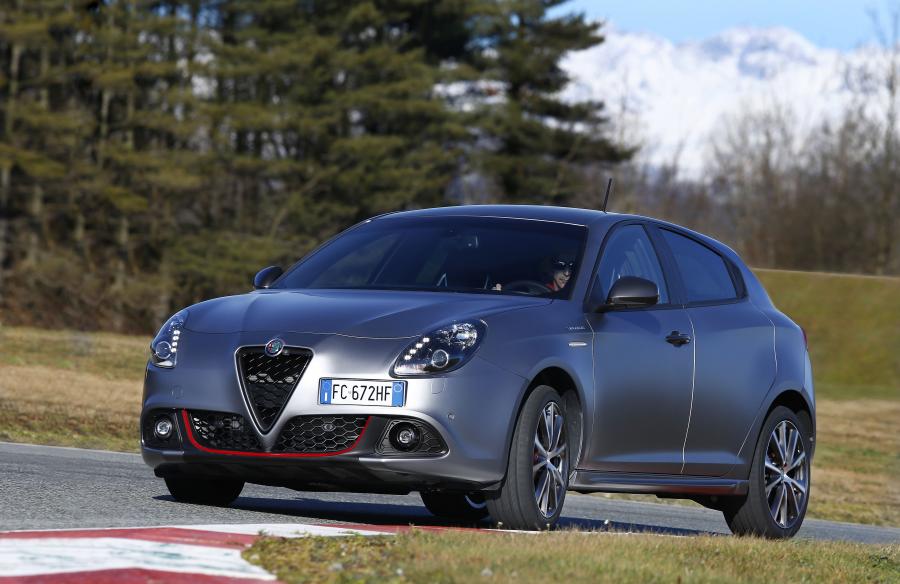  Alfa Romeo Giulietta Veloce (940) 2016 года  (WW) (фото 6 из 27)